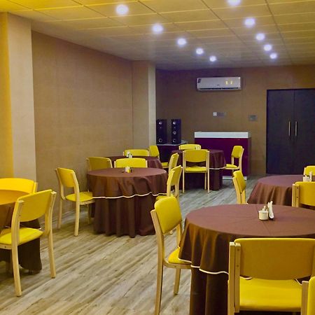 Ace Prime Hotel نويدا الكبرى المظهر الخارجي الصورة