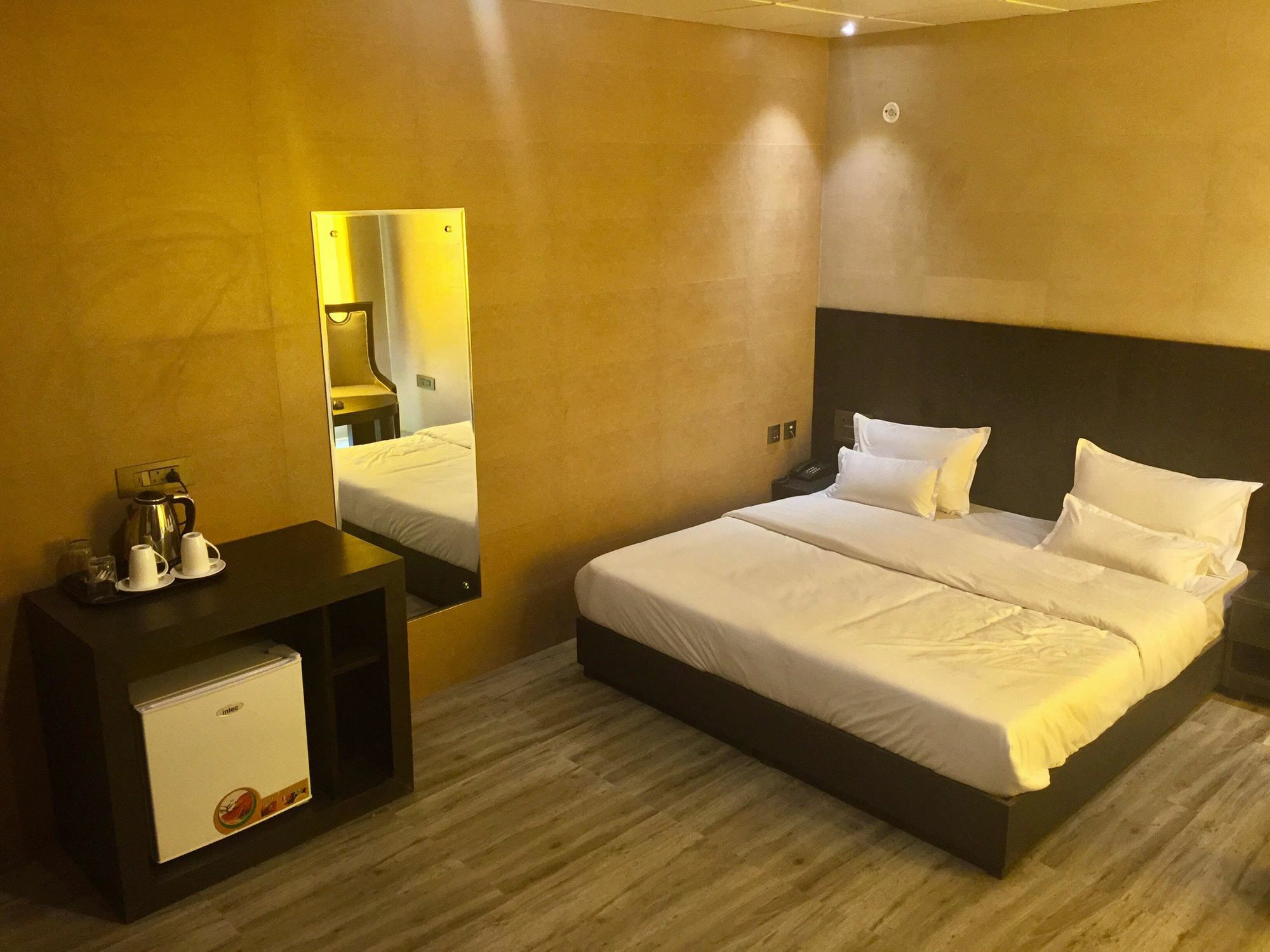 Ace Prime Hotel نويدا الكبرى المظهر الخارجي الصورة