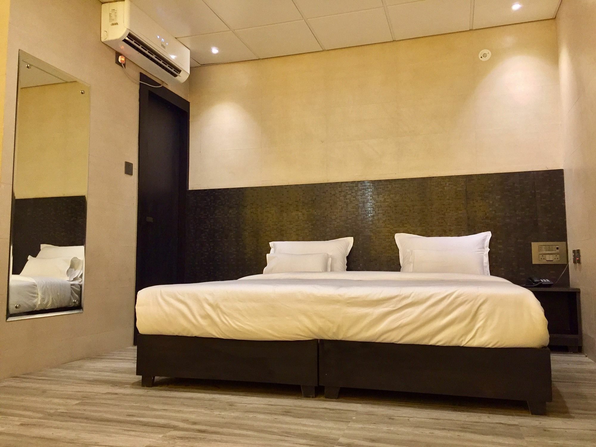 Ace Prime Hotel نويدا الكبرى المظهر الخارجي الصورة