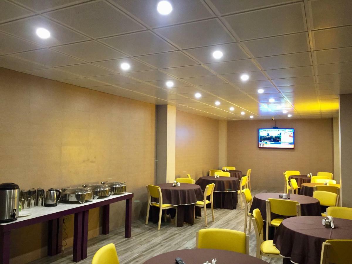 Ace Prime Hotel نويدا الكبرى المظهر الخارجي الصورة